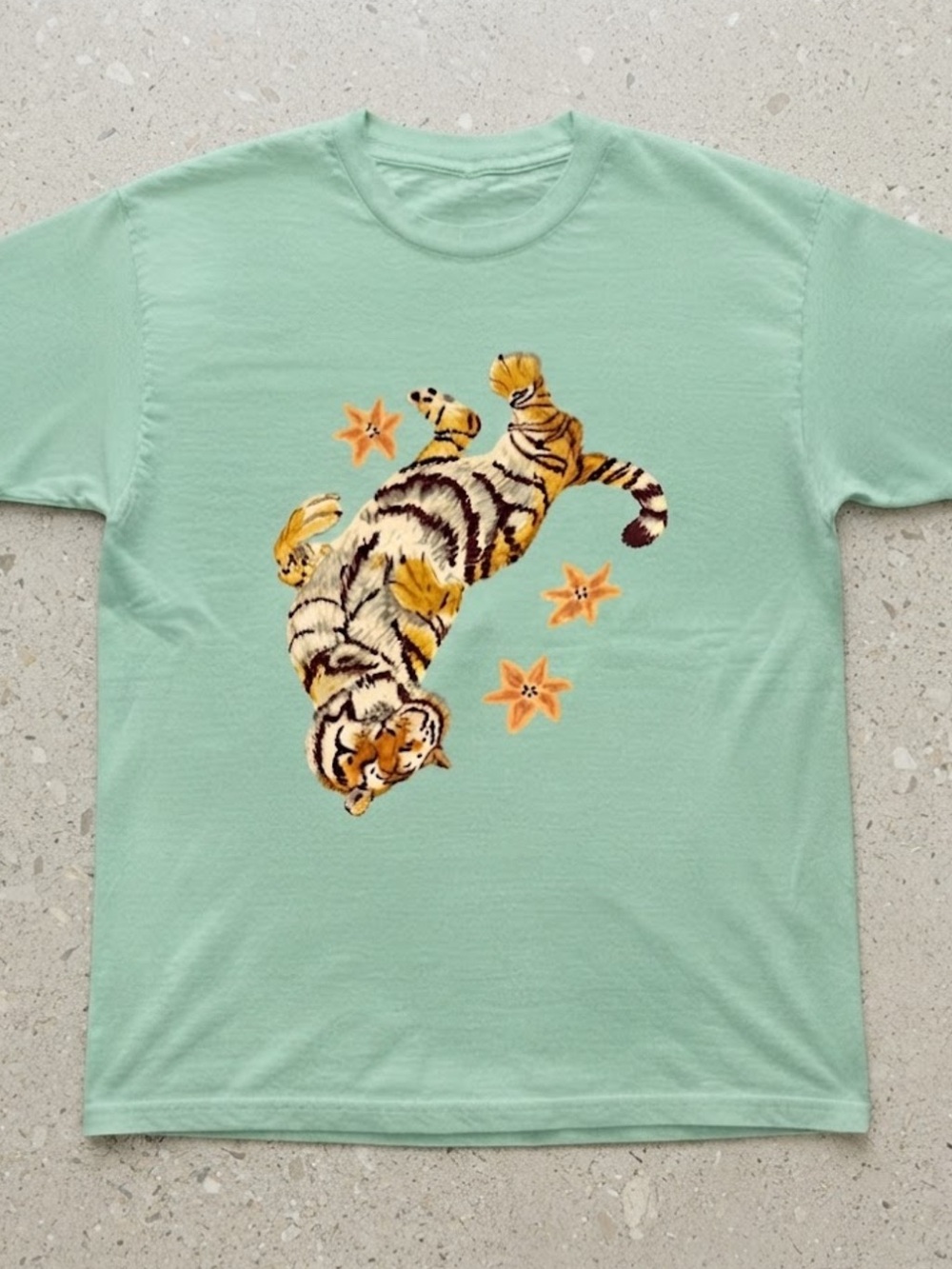 Green Tiger Graphic Art Print Cotton Gildan T-shirt